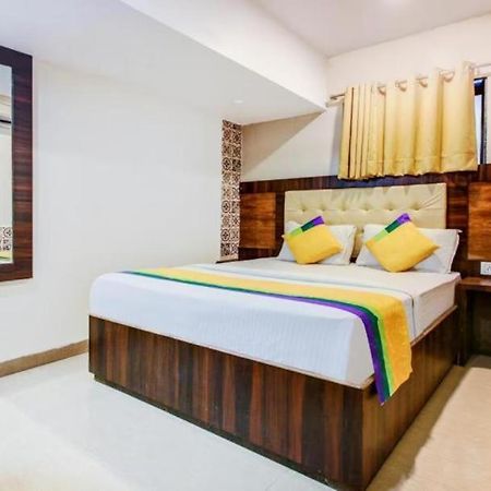 Hotel Kalpana Residency - Near Us Embassy Bombay Esterno foto